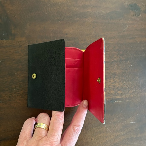 Bundle of Crossbody and Cosmetic Bags and Wallets - Picture 5 of 13